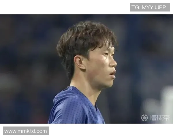 谢鹏飞精彩任意球攻门助力球队逆转比赛展现个人风采