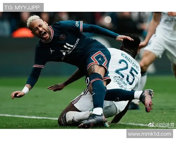 巴黎圣日耳曼大将尼马受伤，或将缺席多场关键比赛