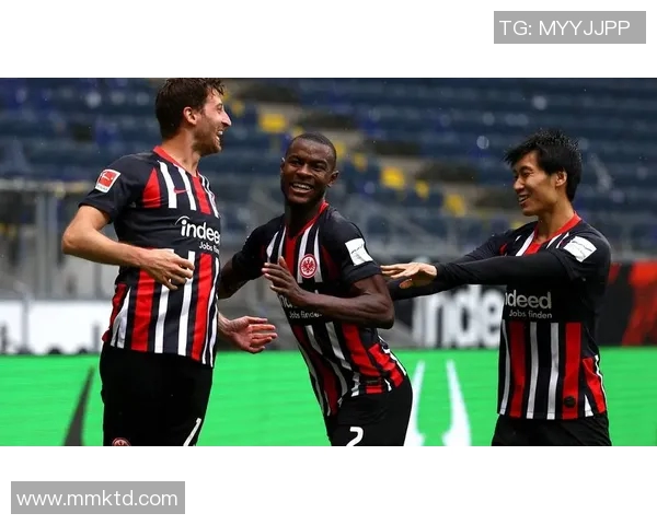 弗赖堡遭遇主场失利，不敌法兰克福劲旅