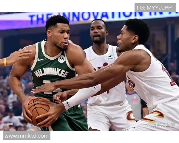 雄鹿不敌热火,字母哥40分难救主:经典对决的背后故事 雄鹿不敌热火,字母哥40分难救主:经典对决的背后故事